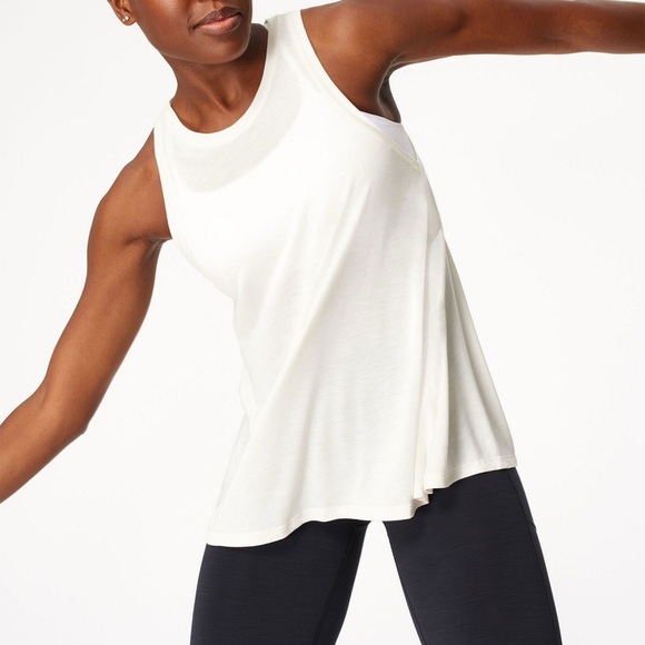 NWT Sweaty Betty Easy Peazy Top in Lily White Sz. XXS XS 100% Viscose - Picture 3 of 15